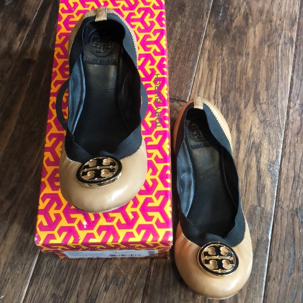 Tory Burch Caroline Flat 7.5